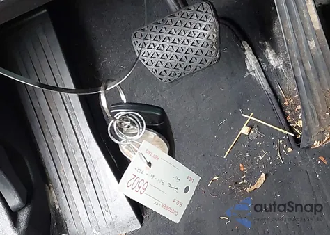 2015 BMW X3 xDrive28I z USA, uszkodzony, nr VIN 5UXWX9C58F0D51654